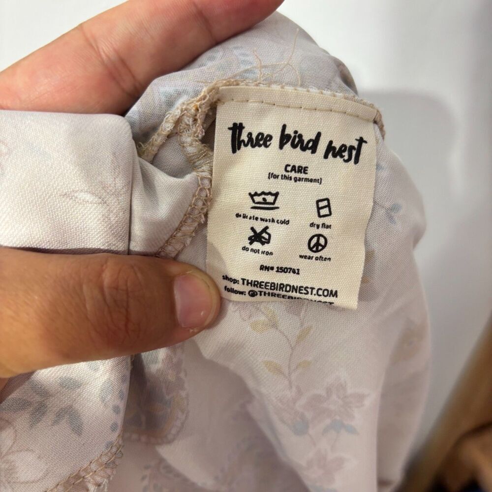 Three Bird Nest Jumpsuit Womens Small Beige Bohemian Paisley‎ Print Puff Sleeve - Picture 6 of 8
